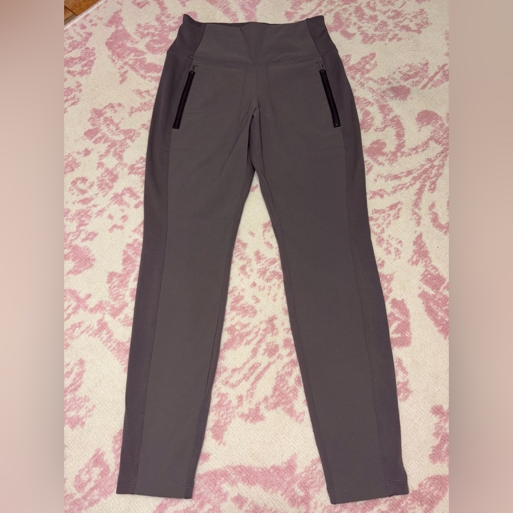 Athleta Headlands Hybrid Tight in Coffee House Brown with Zippered Pockets 4P